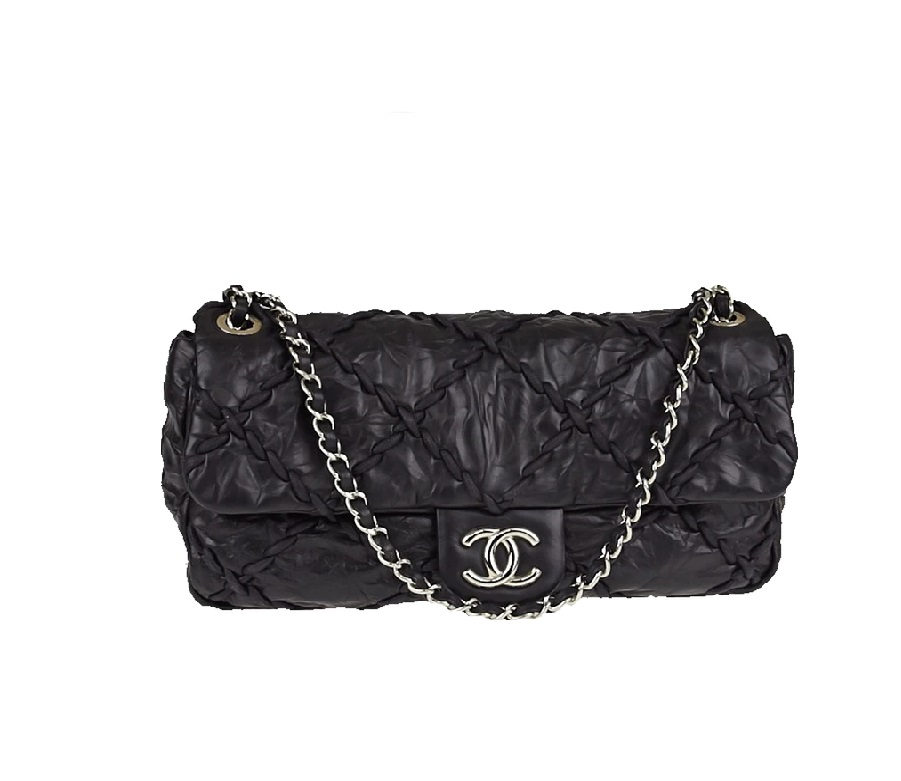 Chanel Flap Ultra Stitch Quilted medium Black