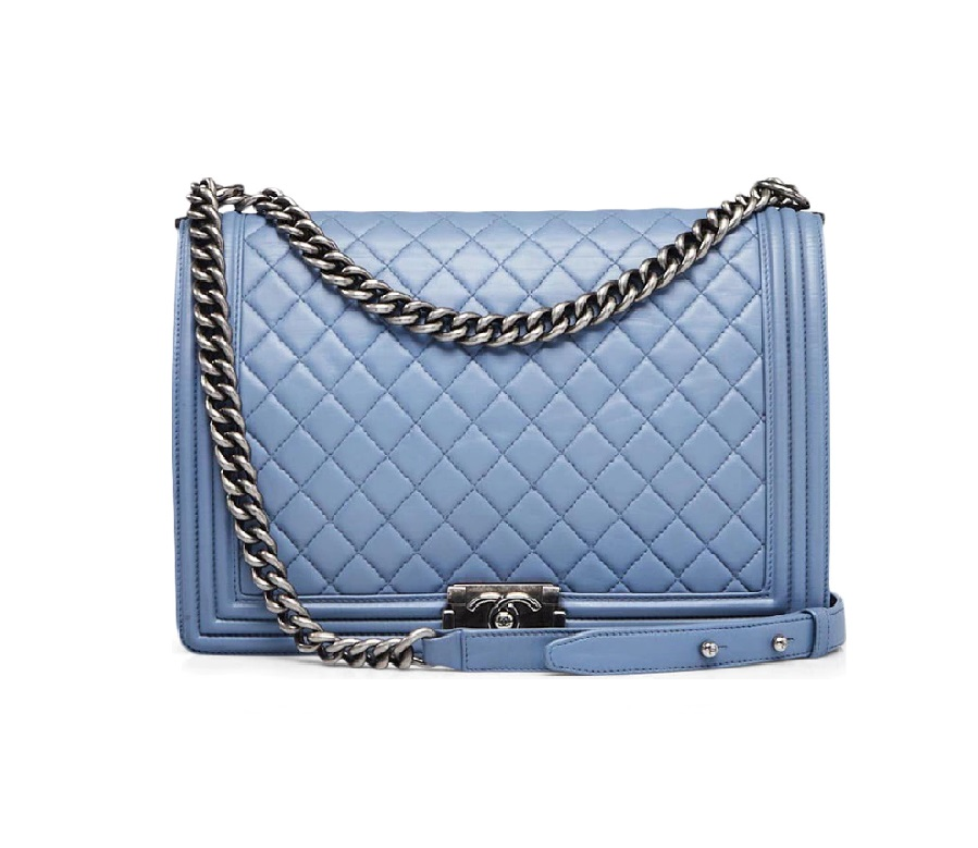 Chanel Boy Flap Quilted Diamond Large Blue