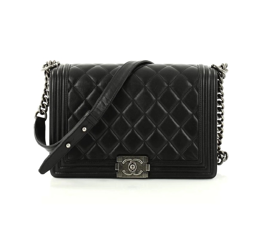 Chanel Boy Flap Quilted Diamond Lambskin New Medium Black