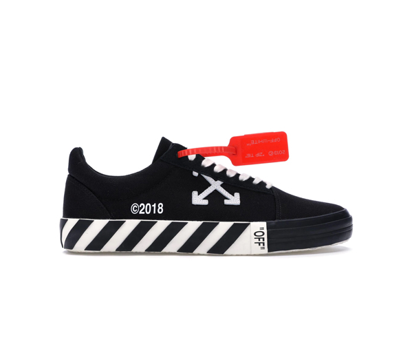 Off-White Vulc Low Black (2018) / 오프화이트 벌크 로우 블랙