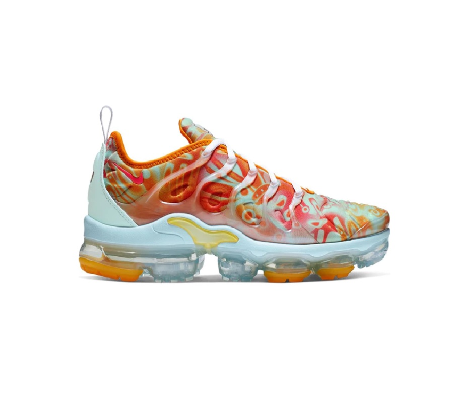 vapormax plus tie dye