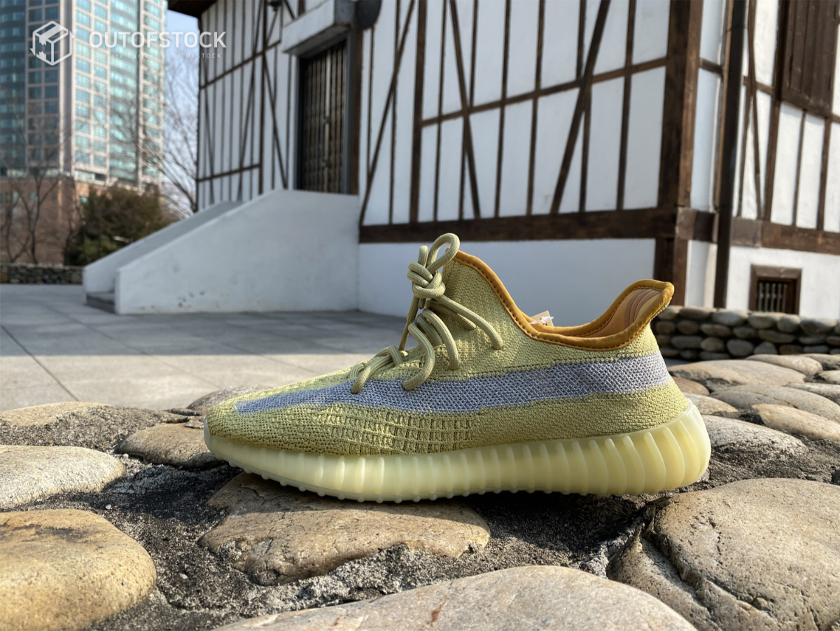 이지부스트 350 V2 마쉬 / adidas Yeezy Boost 350 V2 Marsh