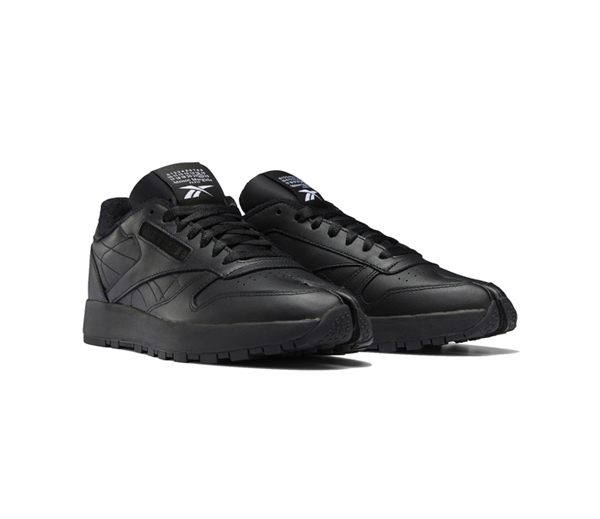 메종 마르지엘라 X 리복 클래식 레더 타비 슈즈 블랙 / Maison Margiela X Reebok Classic Leather Tabi Shoes Black